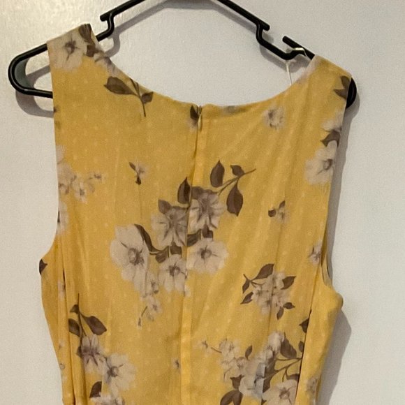 NWT - Pastel Yellow Maxi Dress - Picture 2 of 4